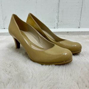 Naturalizer Tender Taupe Leather Pumps